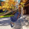 Oxford cloth hanging chair with hardwood frame, cup holder, 100kg capacity, suitable for seaside courtyard and outdoor relaxation.